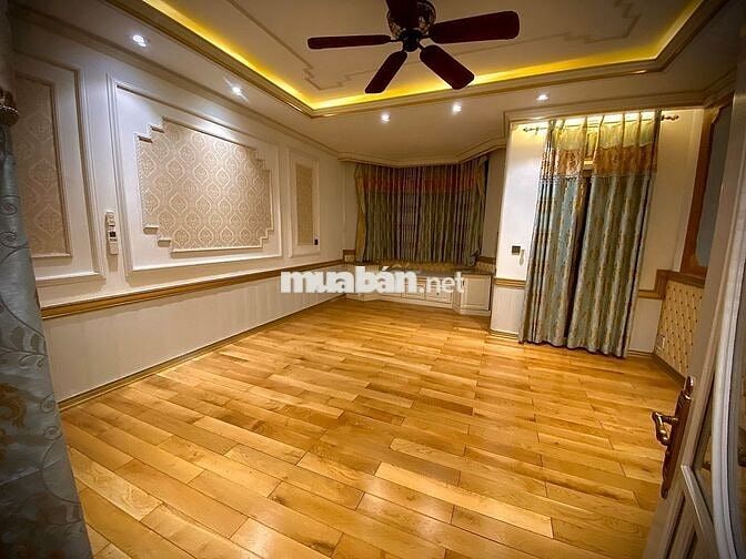 Nhà mặt tiền gần Đặng Văn Ngữ. P.13.Phú Nhuận 4.7x24.5m;12PN 12WC;75tr