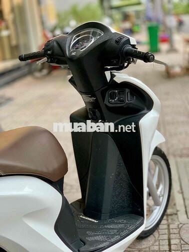 🔥Vision 2024 Trắng Tinh Chính Chủ Smartkey Xe Đẹp🔥