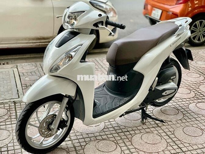 🔥Vision 2024 Trắng Tinh Chính Chủ Smartkey Xe Đẹp🔥