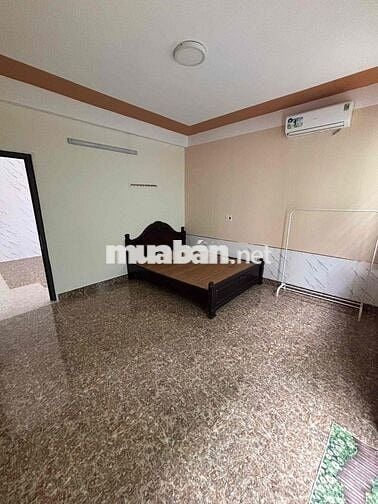 CHO THUÊ NHÀ RIÊNG BIỆT MẶT TIỀN 8M ĐƯỜNG 5m5 ( đối diện trường học )