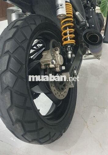 Cb400 độ kiểng tình trạng long lanh