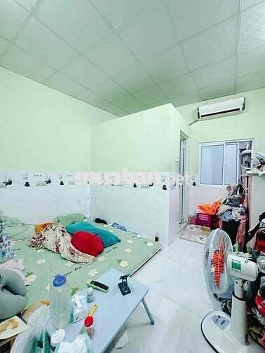 CÁCH CẦU KÊNH TẺ 500m - NHÀ 2 TẦNG VỚI CHIỀU NGANG 5m5 - KHU DCHH
