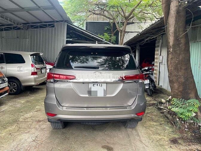 Toyota Fortuner 2.4AT 4X2 2020 Pháp Lý Công Ty