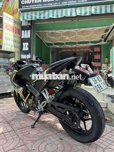 Kawasaki BAJAJ PULSAR 200 2016 BSTP