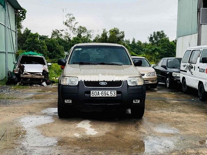 Ford Escape 2005 XLT 3.0 AT 4X4 cực đẹp