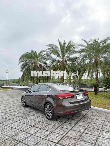 Kia Cerato 2016 1.6 AT - 100000 km