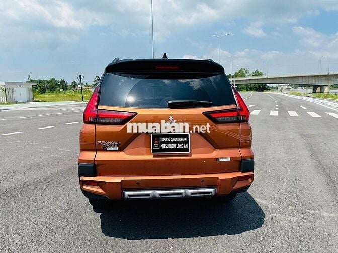 Mitsubishi Xpander Cross 2023 -  Đen/Cam