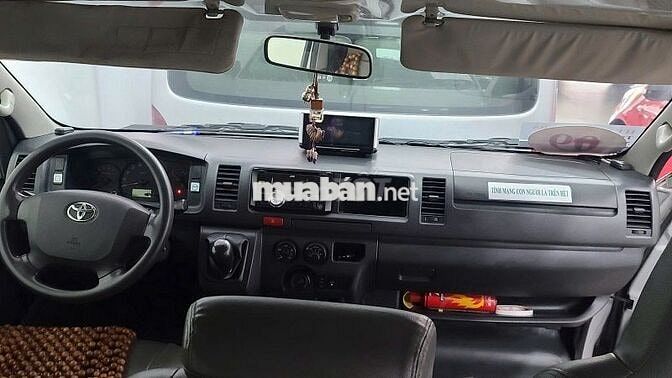 Xe 16 Chỗ Toyota Hiace 2014 Máy Xăng, Xe Đẹp