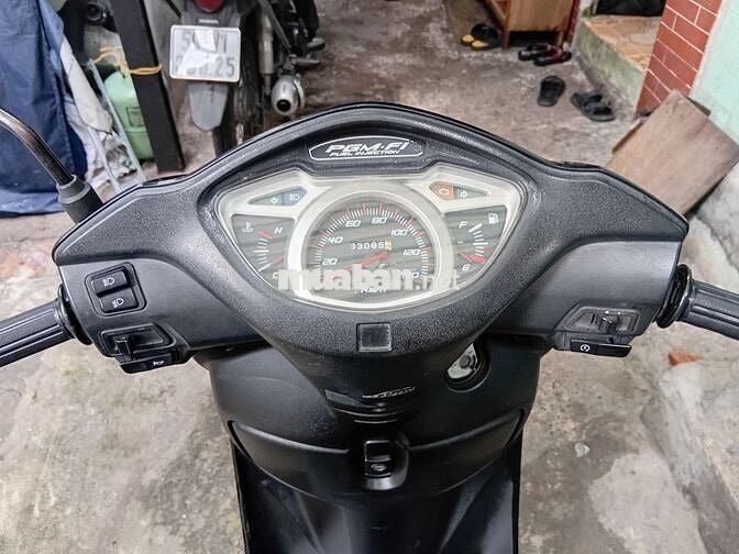 Cần bán xe lead zin chưa mở đầu