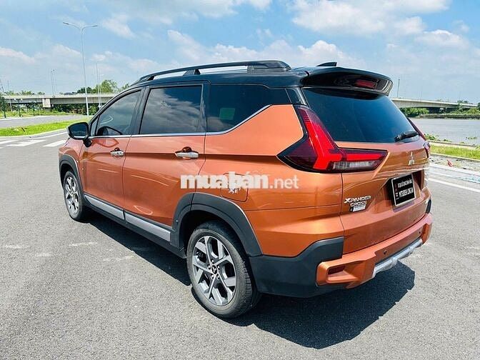 Mitsubishi Xpander Cross 2023 -  Đen/Cam