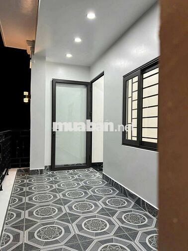NHÀ MỚI ĐẸP - MẶT TIỀN THOÁNG  - DIỆN TÍCH RỘNG - Ở SƯỚNG