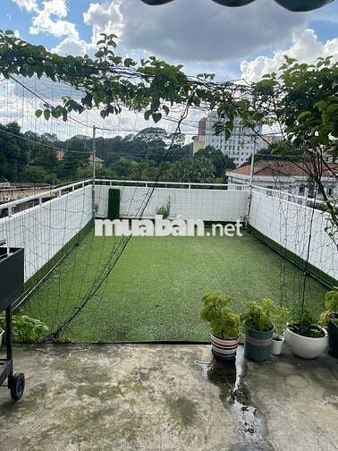 Cho thuê nhà MT dt 4,2x18m, Lê Thánh Tôn, Bến Nghé, Q1, 153 triệu