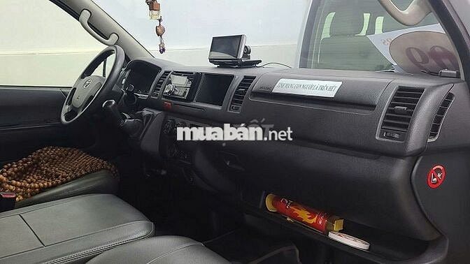 Xe 16 Chỗ Toyota Hiace 2014 Máy Xăng, Xe Đẹp