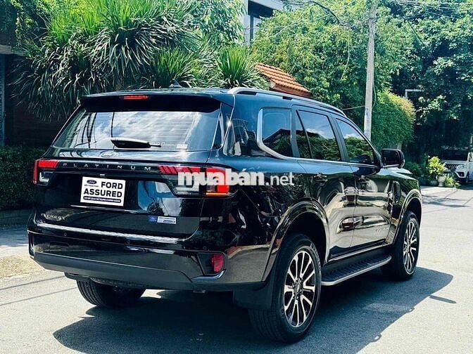✅Ford Everest 2025 Platinum 2.0L 4x4 AT - 1500 km