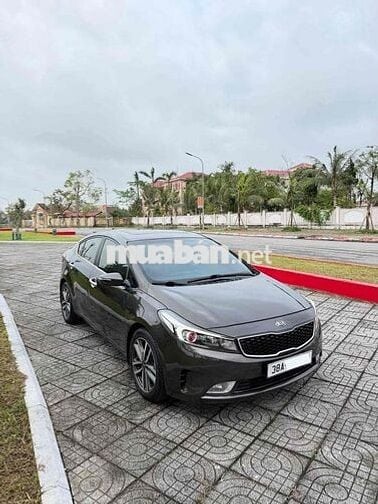Kia Cerato 2016 1.6 AT - 100000 km