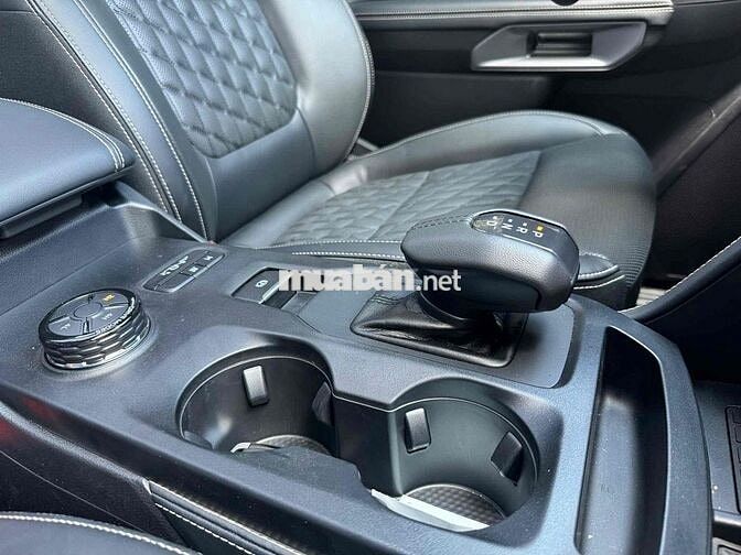 ✅Ford Everest 2025 Platinum 2.0L 4x4 AT - 1500 km