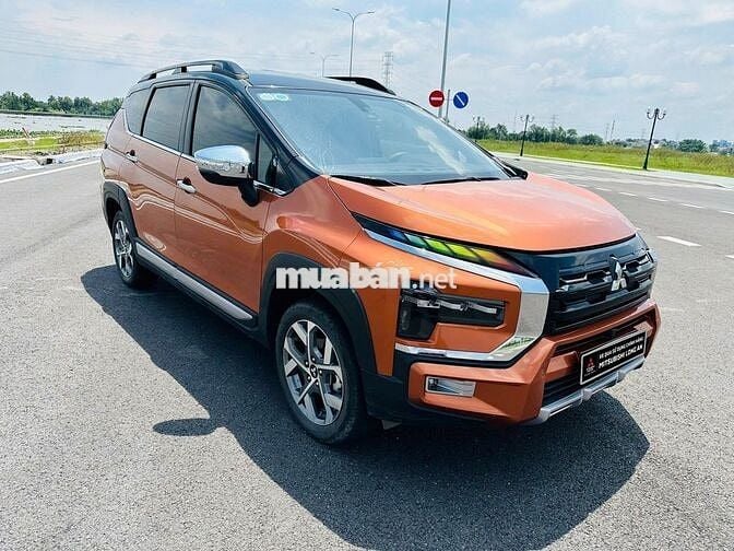 Mitsubishi Xpander Cross 2023 -  Đen/Cam