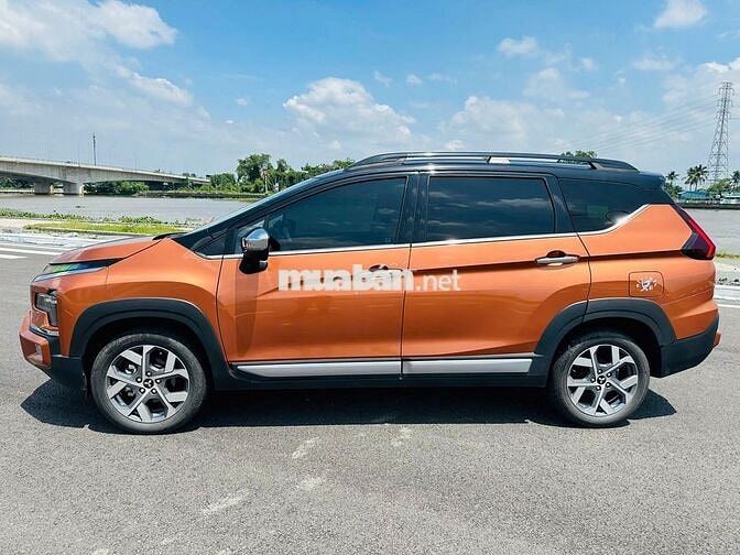 Mitsubishi Xpander Cross 2023 -  Đen/Cam