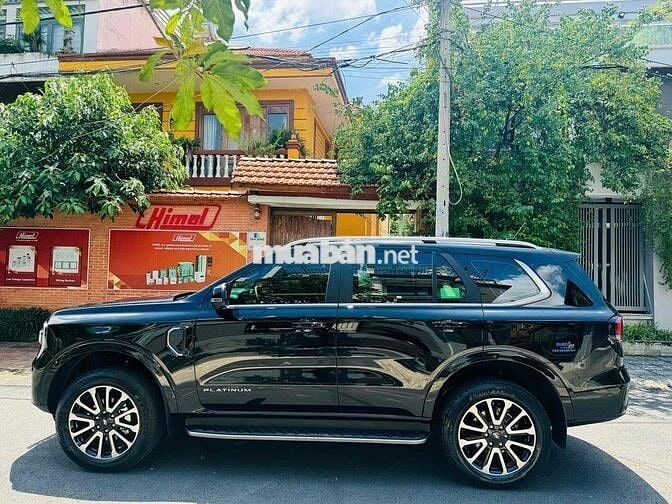 ✅Ford Everest 2025 Platinum 2.0L 4x4 AT - 1500 km