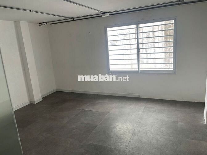 Cho thuê nhà MT dt 4,2x18m, Lê Thánh Tôn, Bến Nghé, Q1, 153 triệu