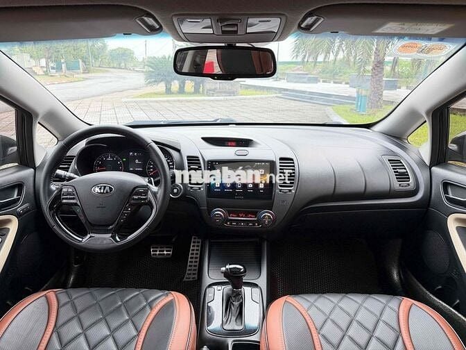 Kia Cerato 2016 1.6 AT - 100000 km
