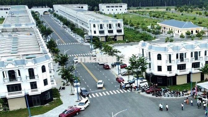 80m2 ngay trục đường chính,Khu Dân Cư Bàu Bàng