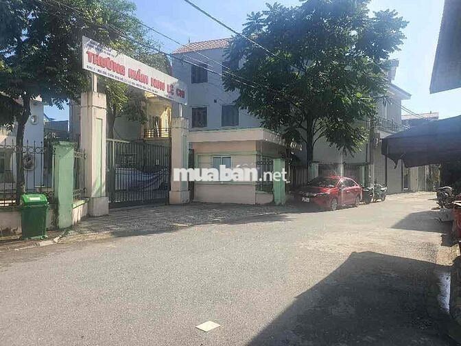 Bán đất Gia Lâm, gần trường Học Viện Toà Án. Đường oto, thông tứ phía. Bán đất Gia Lâm, gần trường Học Viện Toà Án. Đường oto, thông tứ phía.