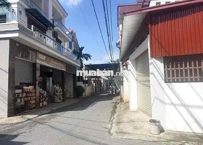 Bán đất Gia Lâm, gần trường Học Viện Toà Án. Đường oto, thông tứ phía. Bán đất Gia Lâm, gần trường Học Viện Toà Án. Đường oto, thông tứ phía.