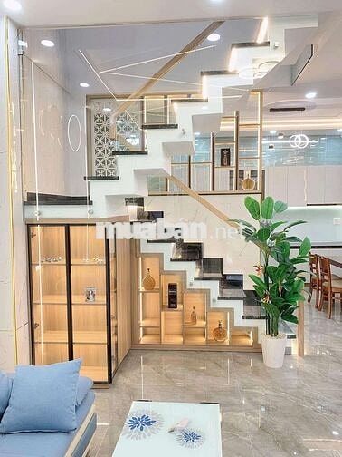 Cho thuê nhà mới sạch sẽ full nội thất Gò Vấp