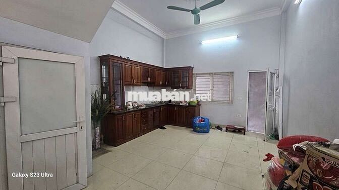 Bán nhà Phú Diễn - 63m² - hơn 14.8 tỷ - mặt ngõ ôtô tránh - kinh doanh