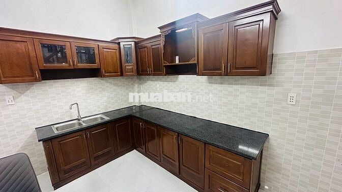 NHÀ MỚI Ở NGAY HẺM Ô TÔ- 3 TẦNG BTCT - 4PN GIÁ CHỈ NHÍCH 5TY