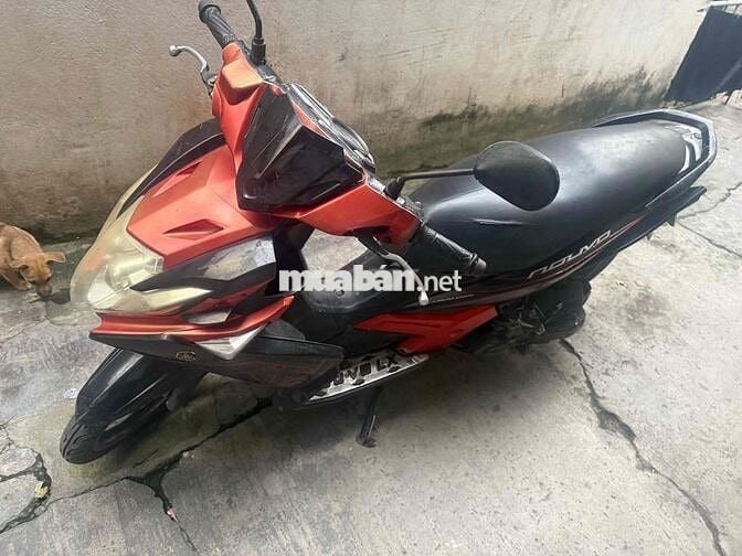 xe yamaha nouvo 5 xang phun Fi nhųt doi 2015