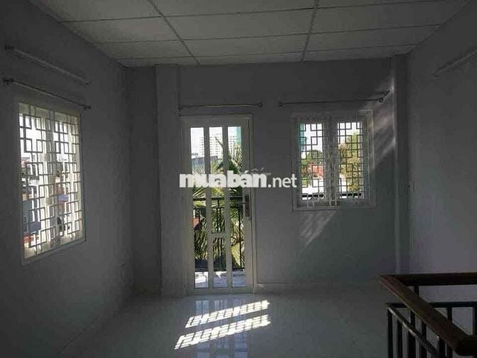 nhà  cho thuê    2 phòng ngủ p27 bình thạnh