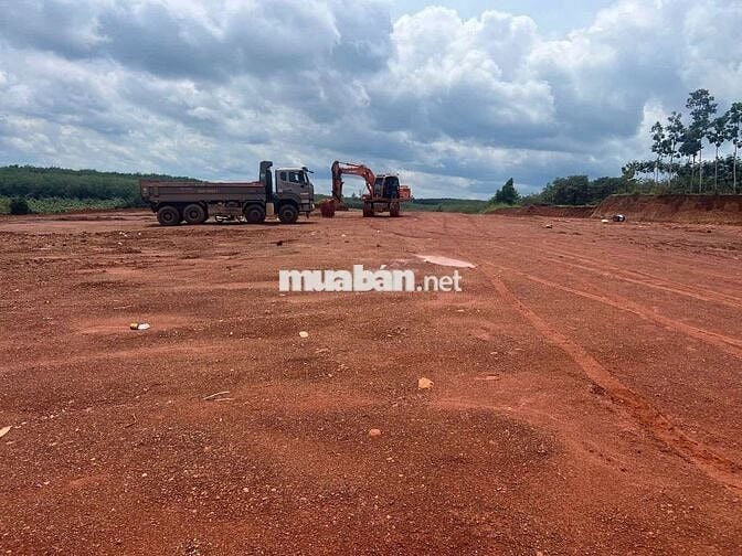 Nay em có đất ngay đường liên xã 18m dt 1000m2 giá 320tr
