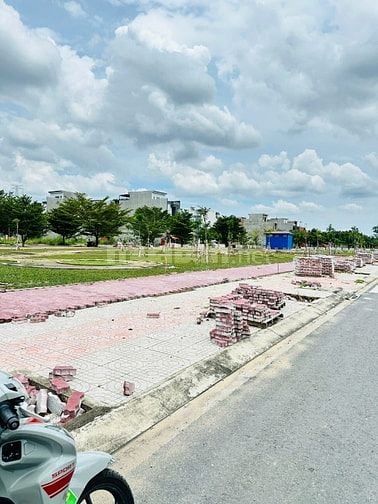 ĐẤT PHÂN LÔ ĐƯỜNG 12M PHƯỚC KIỂN : GIÁ CHỈ 55TR/M- GIÁP GS CITY