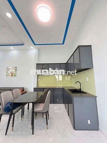 Bán Nhà Sân Vườn Bình Chánh 1ty258tr