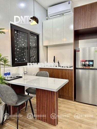 Siêu phẩm căn hộ 2PN full nội thất Thành Thái Q10 gần Vạn Hạnh Mall