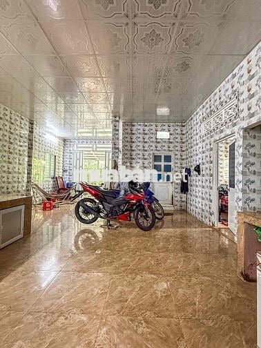 BÁN GẤP NHÀ DIỆN TÍCH RỘNG GIÁ TỐT TRONG TUẦN
