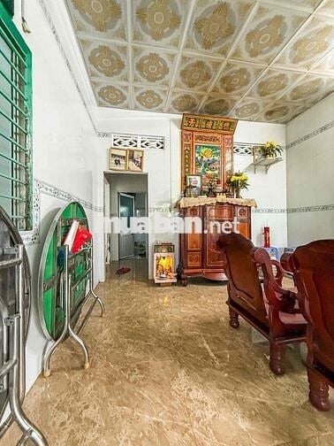 BÁN GẤP NHÀ DIỆN TÍCH RỘNG GIÁ TỐT TRONG TUẦN