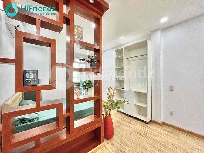 CHO THUÊ CĂN HỘ DIỆN TÍCH LỚN TÁCH BẾP Ở GIA ĐÌNH FULL NỘI THẤT MỚI