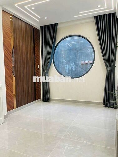 nhà phố q7, đường huỳnh tấn phát. xách vali vào ở ngay. nhà đẹp mê ly