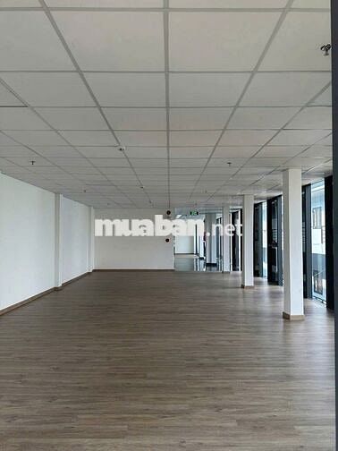 Cần cho thuê nhà căn góc 2MT  Đường Huỳnh Văn Bánh P.13 Q.Phú Nhuận