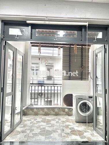 Em cần cho thuê phòng khu vực đường Hoàng Sa, phường Tân Sơn Nhất (phư