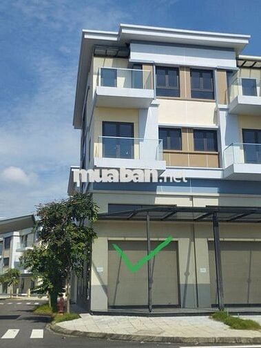 Bán căn góc Shophouse mặt tiền QL 50 dự án Iris Residence, Cần Giuộc.