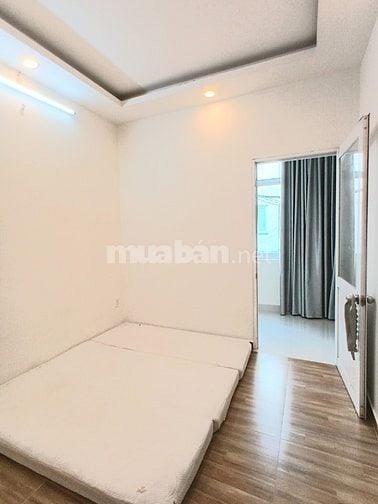 Cho thuê nhà tiện KD, để ở và mở VP Công ty cách Q1 vài bước chân