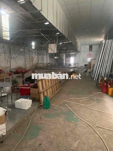 cho thuê kho xưởng dg 1/ QL 1 A thạnh lộc quận 12 DT 1000m2 giá 60tr