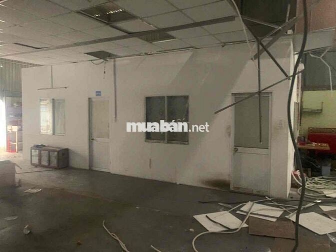 cho thuê kho xưởng dg 1/ QL 1 A thạnh lộc quận 12 DT 1000m2 giá 60tr
