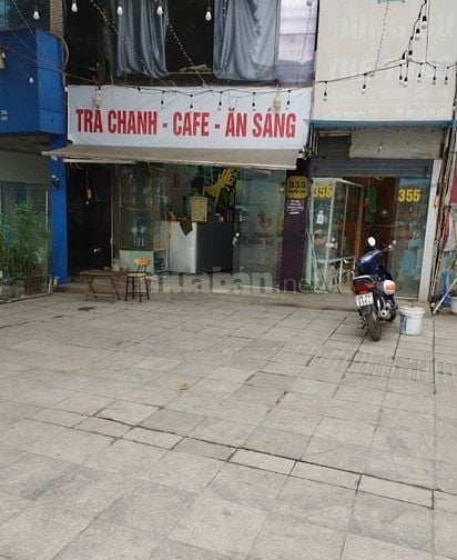 Cho thuê nhà vị trí kim cương tại ngã tư Khuất Duy Tiến - Nguyễn Trãi