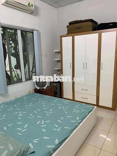 CHO THUÊ NHÀ NGUYÊN CĂN 2PN, FULL NỘI THẤT,KHU BIỂN HỒ NGHINH