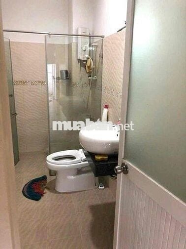 HXH 3pn3wc 81m2 hẻm phan huy ích P12